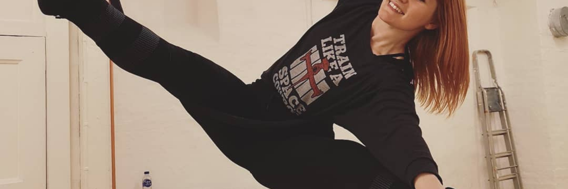 Sasha Medlem House of Concrete Sasha i Aerial Hoop